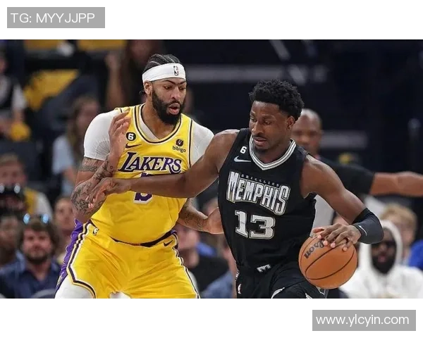 日本与纽西兰半场比分揭晓精彩对决引发球迷热议